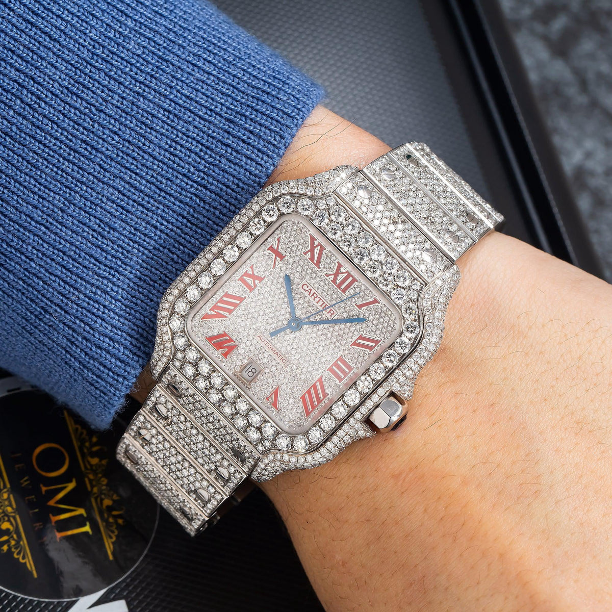 Pre-Owned Cartier Santos 35.1MM WSSA0029 Diamond Paved Roman Dial Diamond Bezel Stainless Steel Full Diamond Bracelet