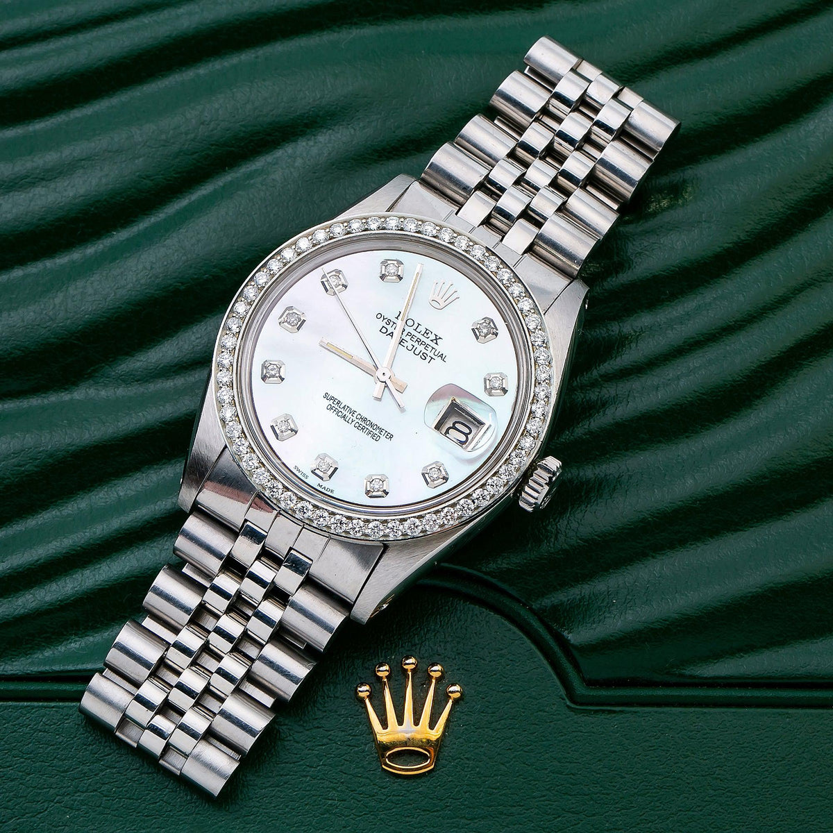 Pre-Owned Rolex Datejust 36MM 1601 White Mother of Pearl Diamond Dial Diamond Bezel Stainless Steel Jubilee Bracelet 1.1ct
