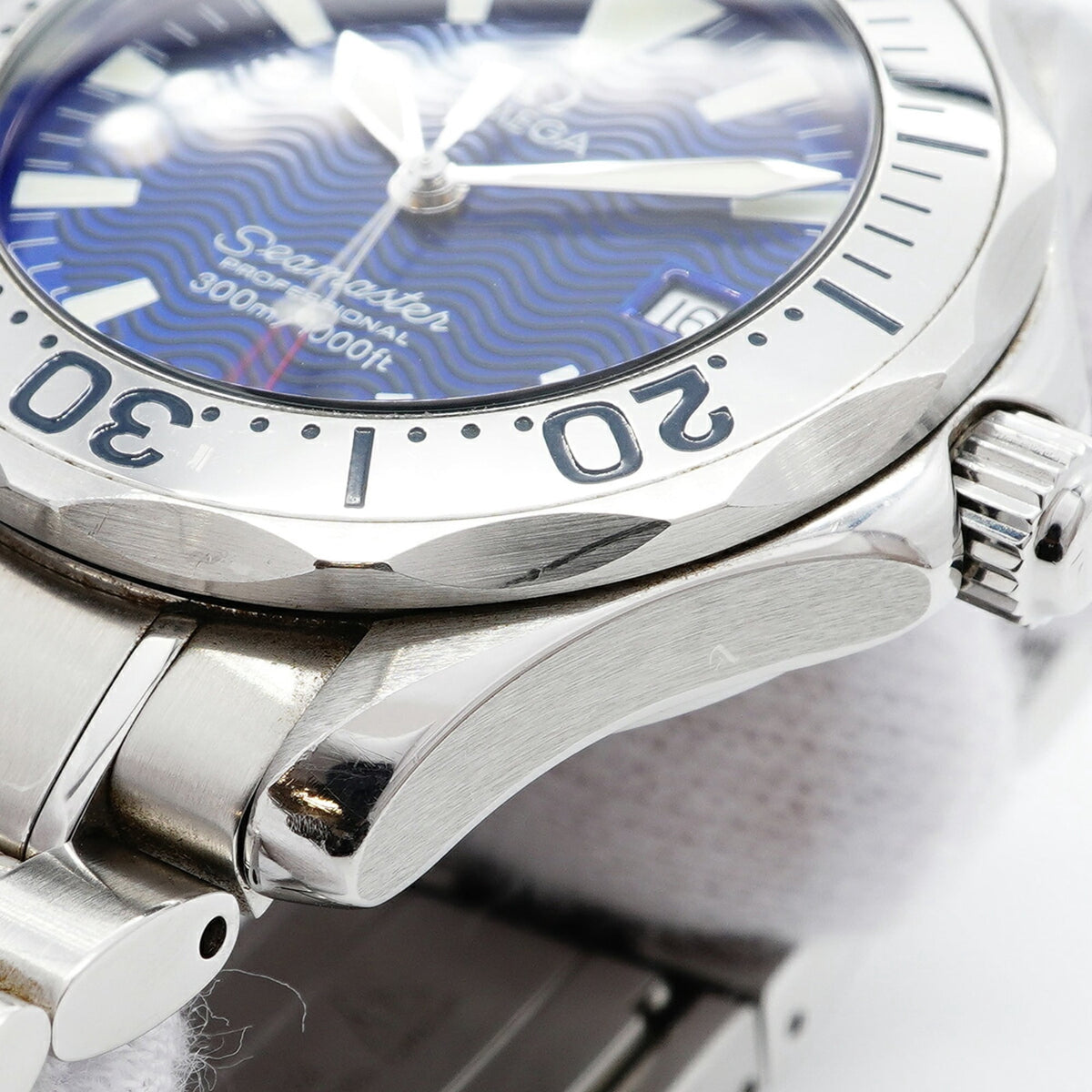 Pre-Owned Omega Seamaster Professional 2263.80 Blue Dial Men's Watch
