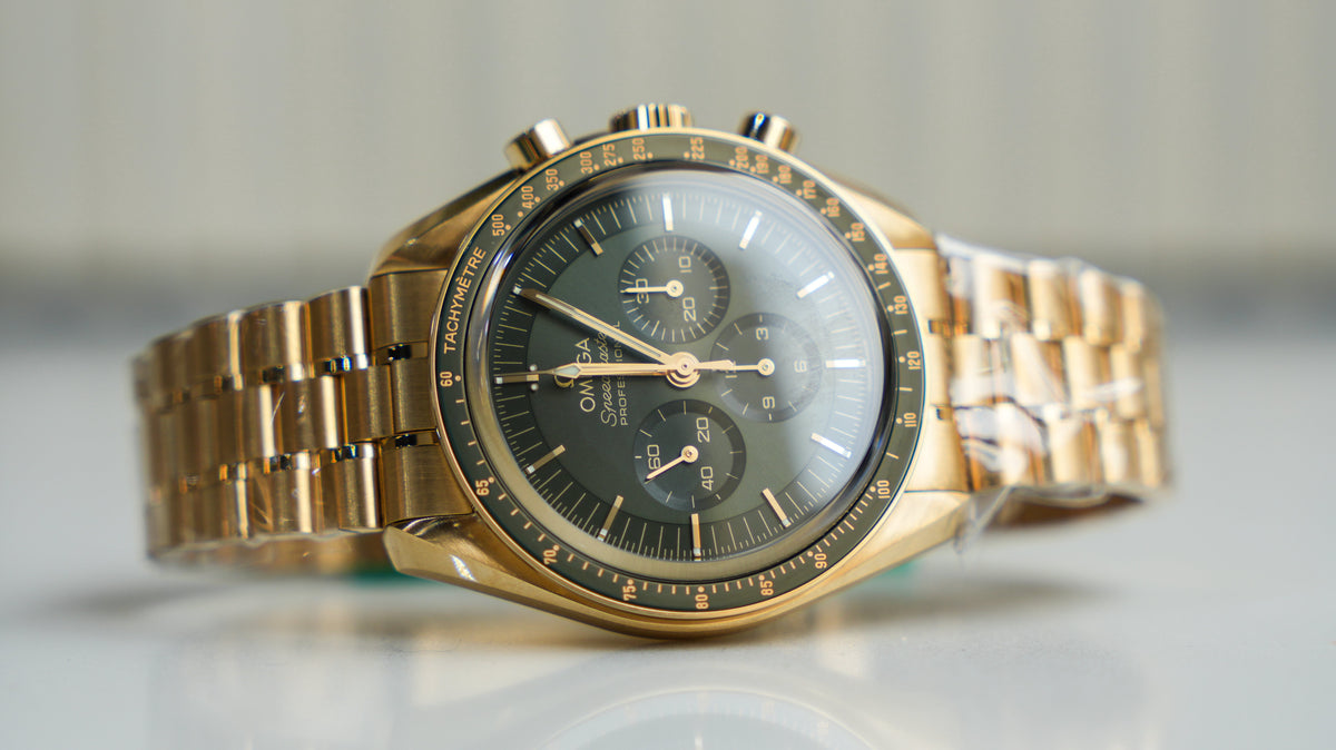 Pre-Owned Omega Speedmaster Moonwatch Professional - 42mm Green Dial in 18K Moonshineâ„¢ Gold