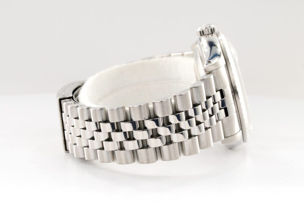 Pre-Owned Mens Rolex Stainless Steel Datejust Watch with White Roman Dial 16220
