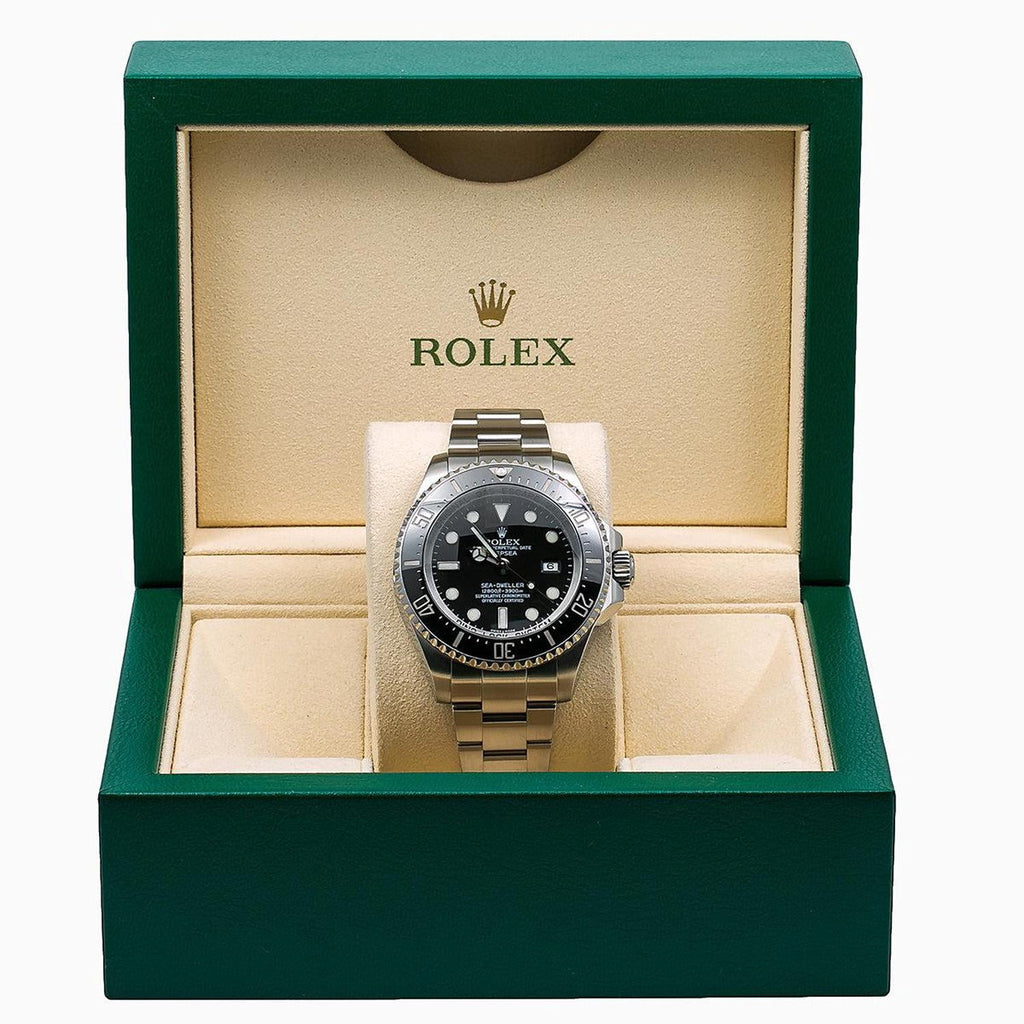 Pre-Owned Rolex Sea-Dweller Deepsea 44MM 116660 Black Dial Black Ceramic Bezel Stainless Steel Oyster Bracelet